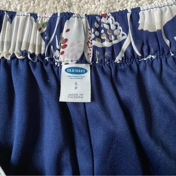 Old Navy Women’s Pleated Mini Blue Bird Casual Skirt Size Small - Picture 6 of 8